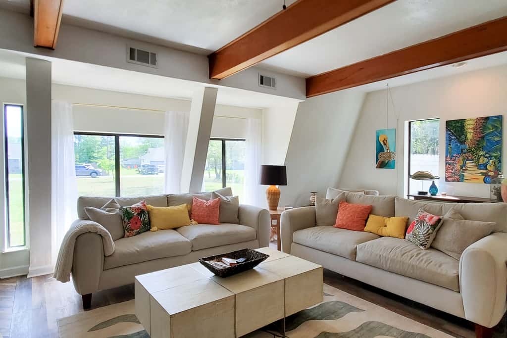 Updated dog-friendly home with private outdoor pool, patio, fireplace, W&D, AC