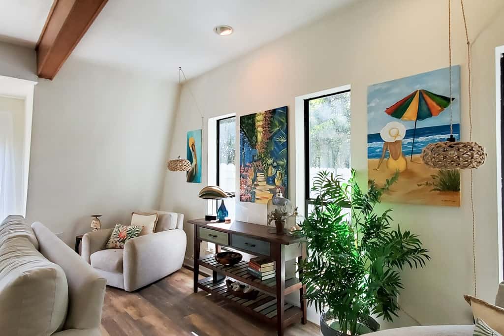 Updated dog-friendly home with private outdoor pool, patio, fireplace, W&D, AC