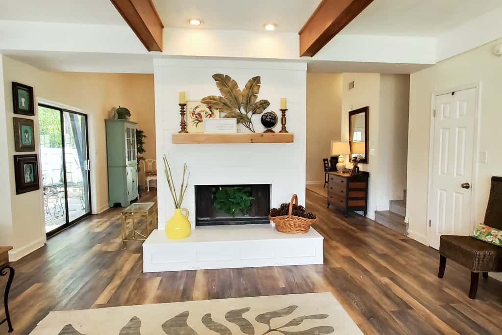 Updated dog-friendly home with private outdoor pool, patio, fireplace, W&D, AC