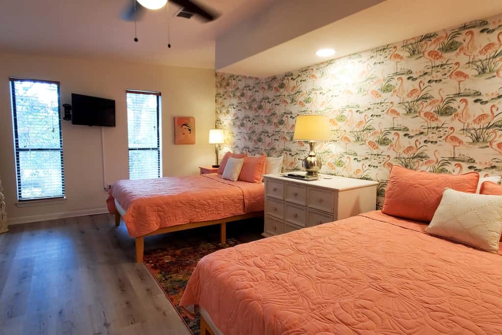 Updated dog-friendly home with private outdoor pool, patio, fireplace, W&D, AC