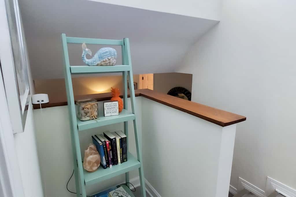 Updated dog-friendly home with private outdoor pool, patio, fireplace, W&D, AC