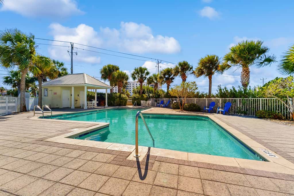 Gorgeous coastal home with shared pool & easy beach access