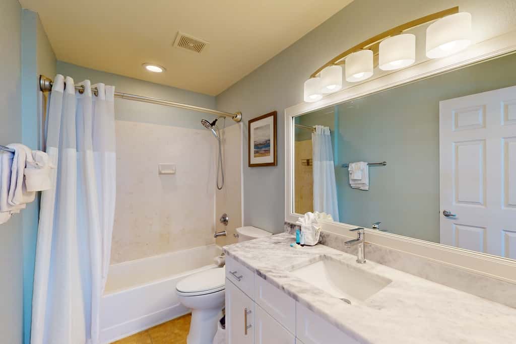 Gulf-front master on the 2nd floor No elevators needed from garage walkover