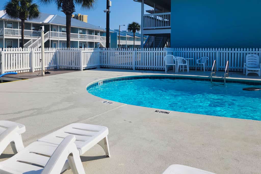 Wendwood Condominiums F2