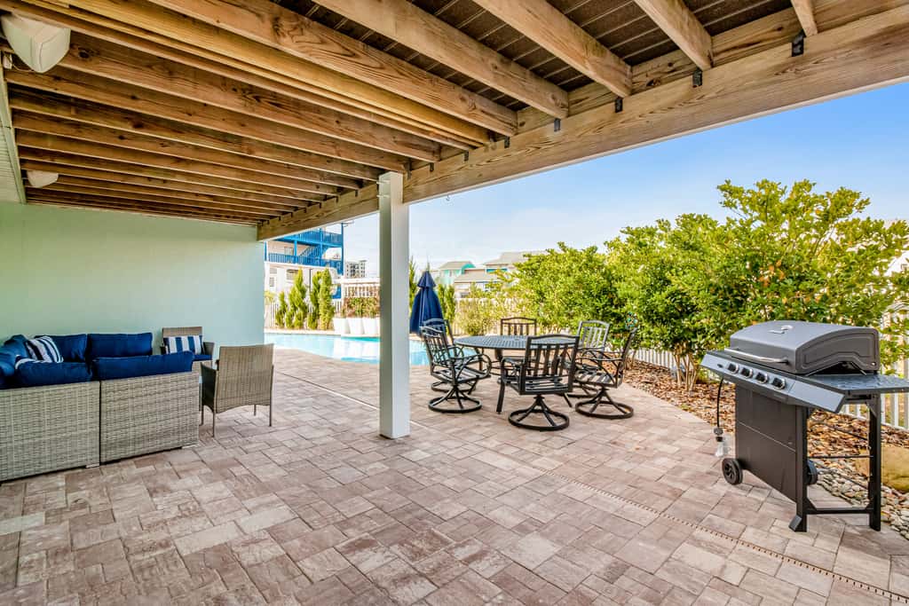 Gorgeous Private Pool Home Across from Beach | Private Dock