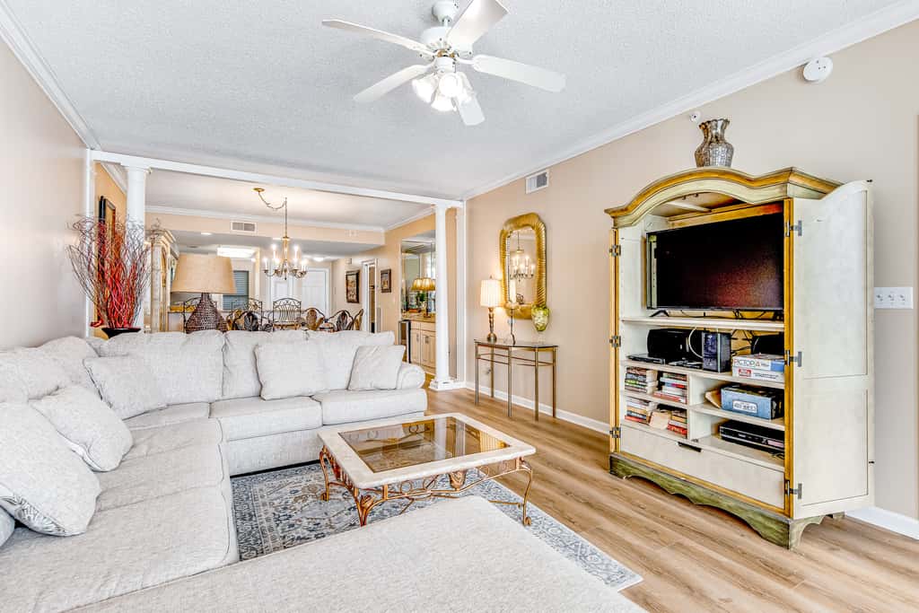Spacious Gulf Front Condo with Private WD and Shared Pool