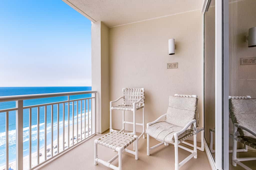 Spacious Gulf Front Condo with Private WD and Shared Pool