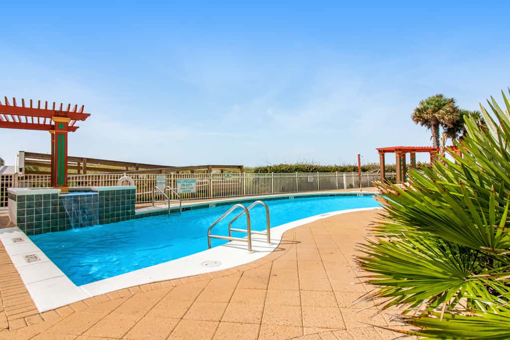 Spacious Gulf Front Condo with Private WD and Shared Pool