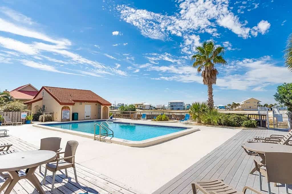 Sunset Harbor Palms 1-204