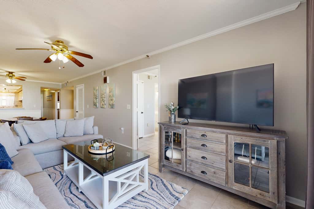Beachfront condo with Gulf views, pool, & private balcony - near Navarre Pier