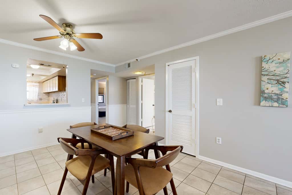 Beachfront condo with Gulf views, pool, & private balcony - near Navarre Pier