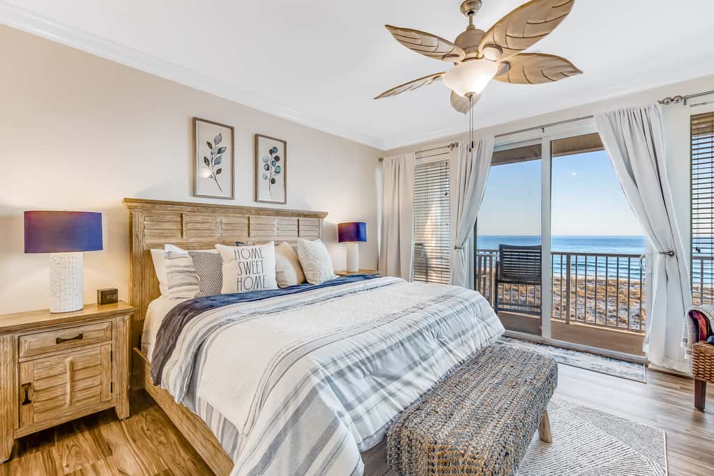 Blissful Coastal Condo with Shared Pool, Ocean View, Easy Beach Access & WiFi