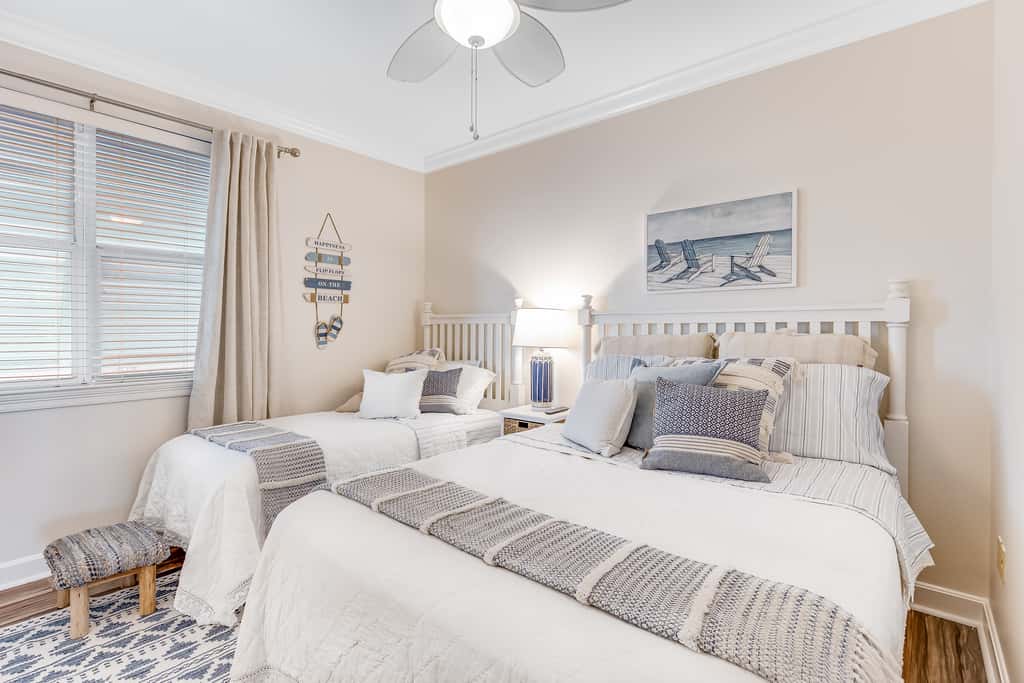 Blissful Coastal Condo with Shared Pool, Ocean View, Easy Beach Access & WiFi
