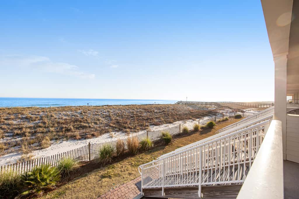 Blissful Coastal Condo with Shared Pool, Ocean View, Easy Beach Access & WiFi