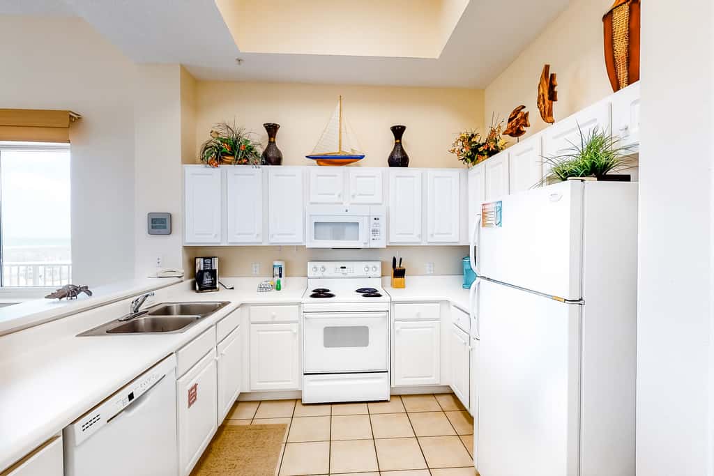 First-Floor Gulf Front Condo with Shared Pool & Hot Tub