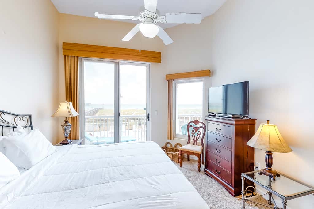 First-Floor Gulf Front Condo with Shared Pool & Hot Tub