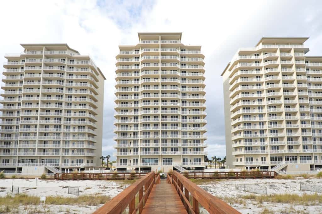 First-Floor Gulf Front Condo with Shared Pool & Hot Tub