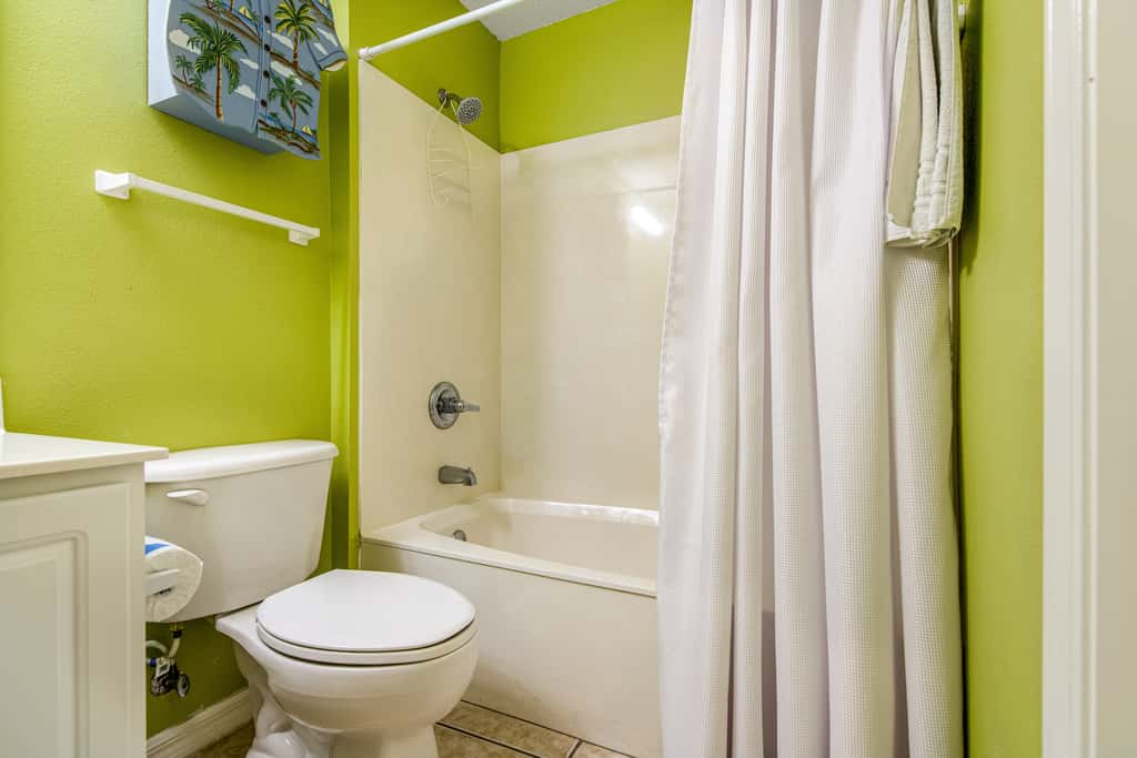 Oceanfront condo with WiFi, central AC, & shared pool and hot tub - great views