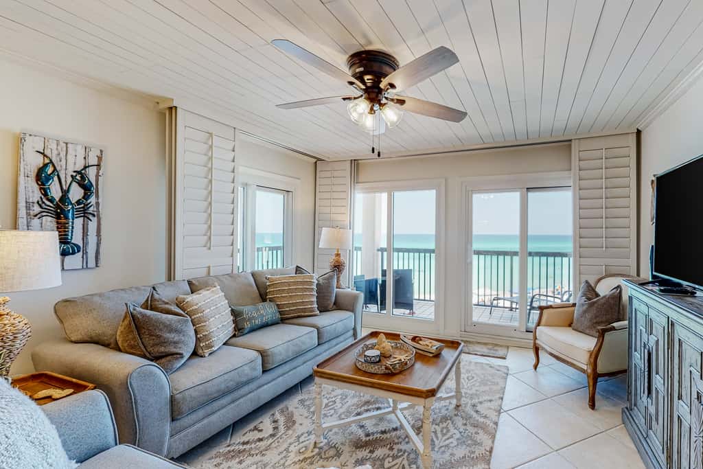 Beachfront resort condo with beach & lake access, pools, saunas & tennis