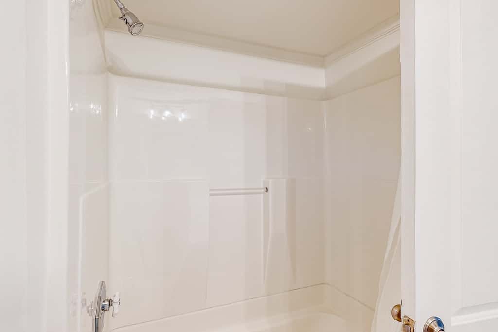 Beachfront resort condo with beach & lake access, pools, saunas & tennis