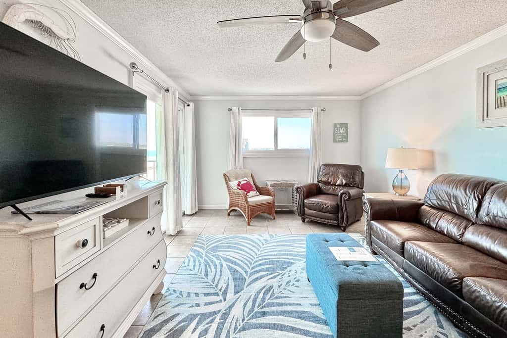 Spacious Gulf front fifth-floor condo with heated saltwater pool & hot tub