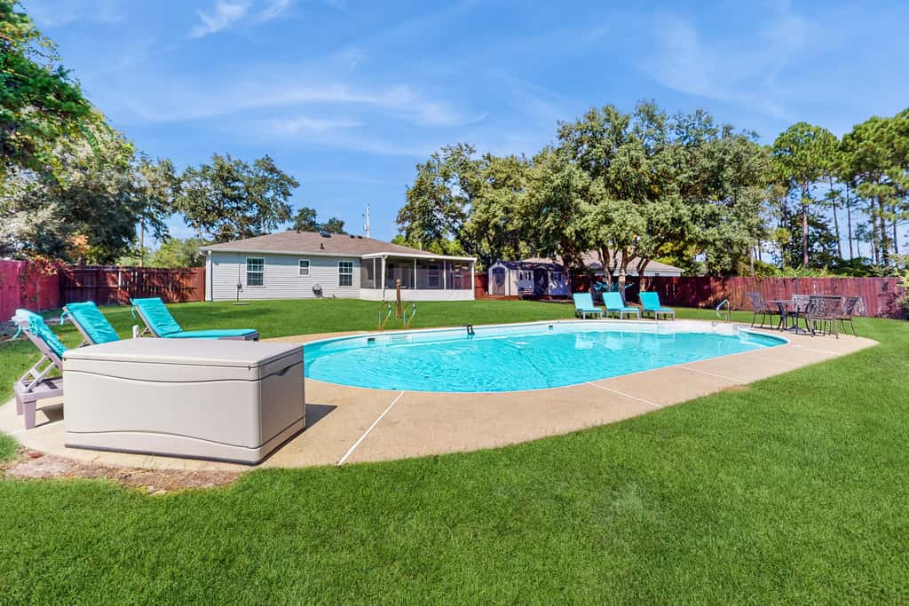 Amazing home near beach with private pool, screened porch, & huge yard