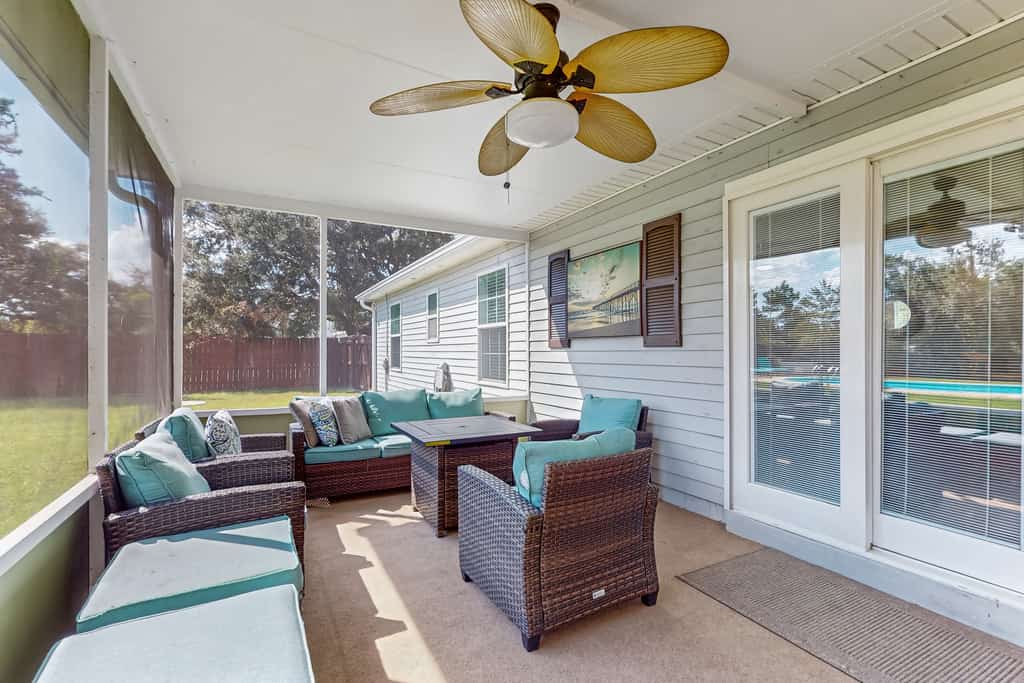 Navarre Hideaway