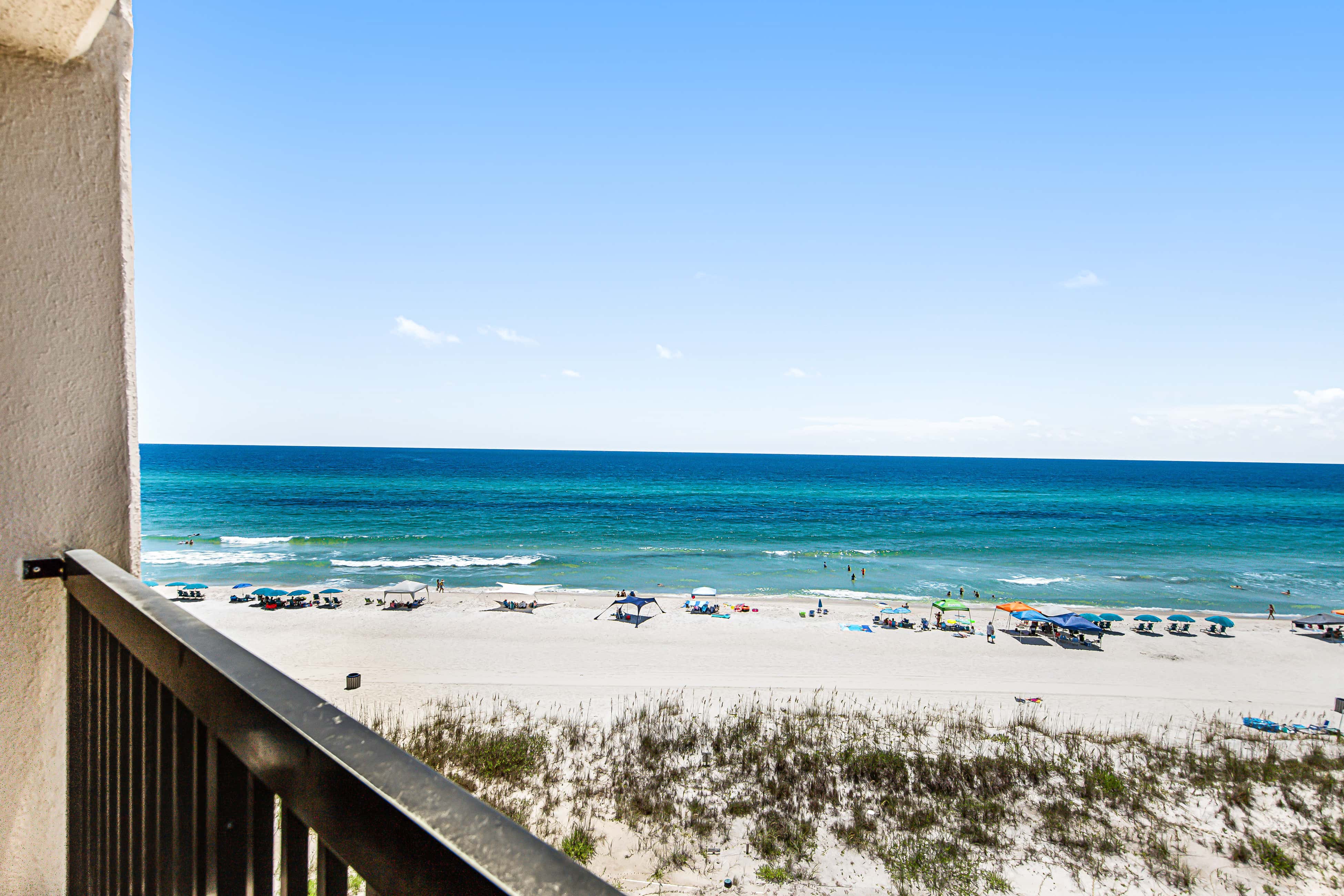 Heavenly retreat just steps from the beach with pools & tennis courts
