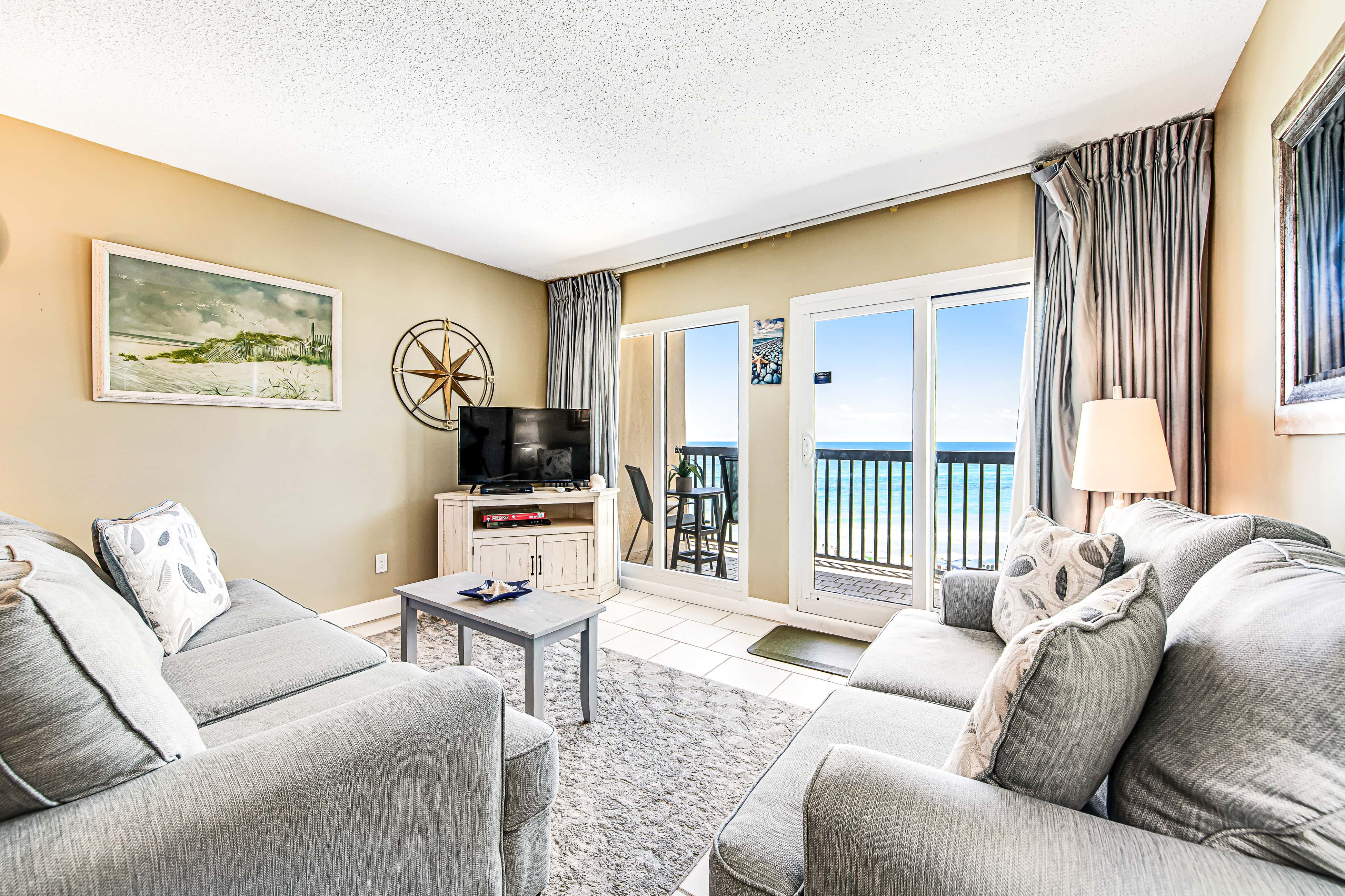 Heavenly retreat just steps from the beach with pools & tennis courts