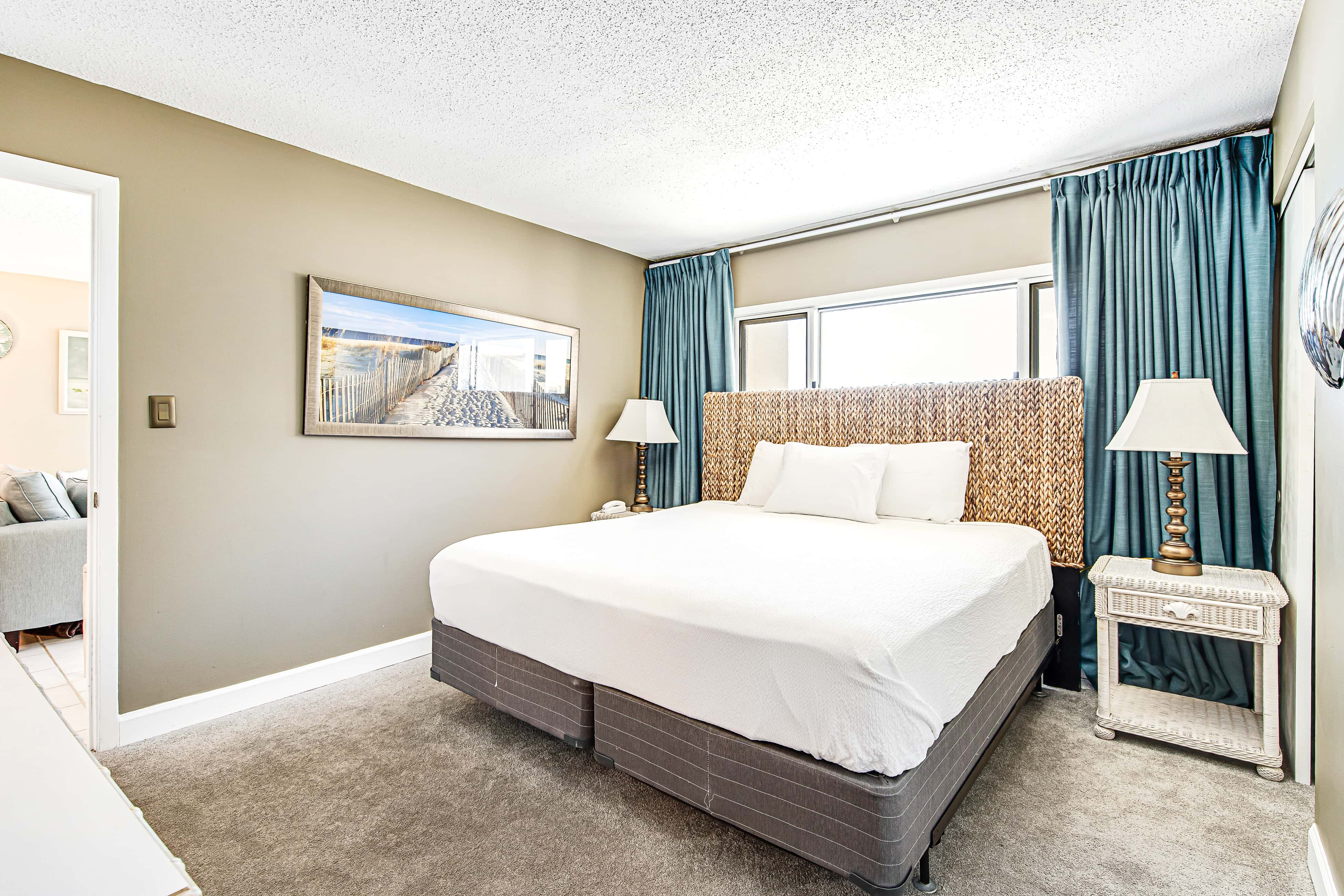 Heavenly retreat just steps from the beach with pools & tennis courts