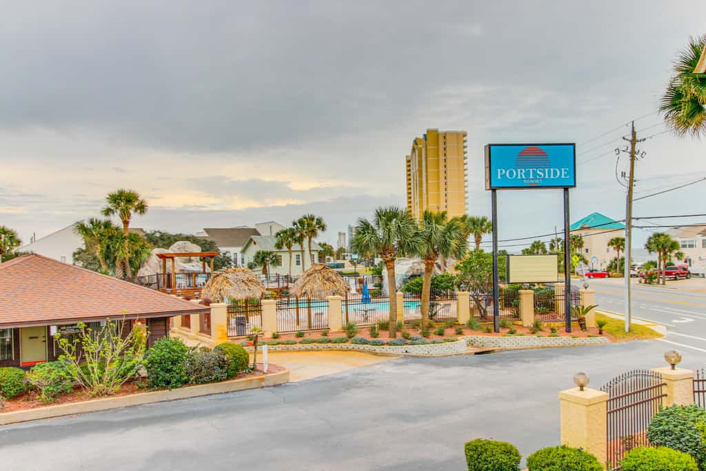 Dog-friendly resort condo with pools, hot tub, tennis, basketball, fitness room