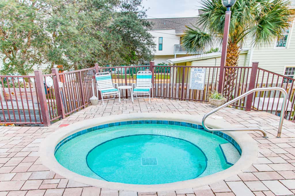 Dog-friendly resort condo with pools, hot tub, tennis, basketball, fitness room