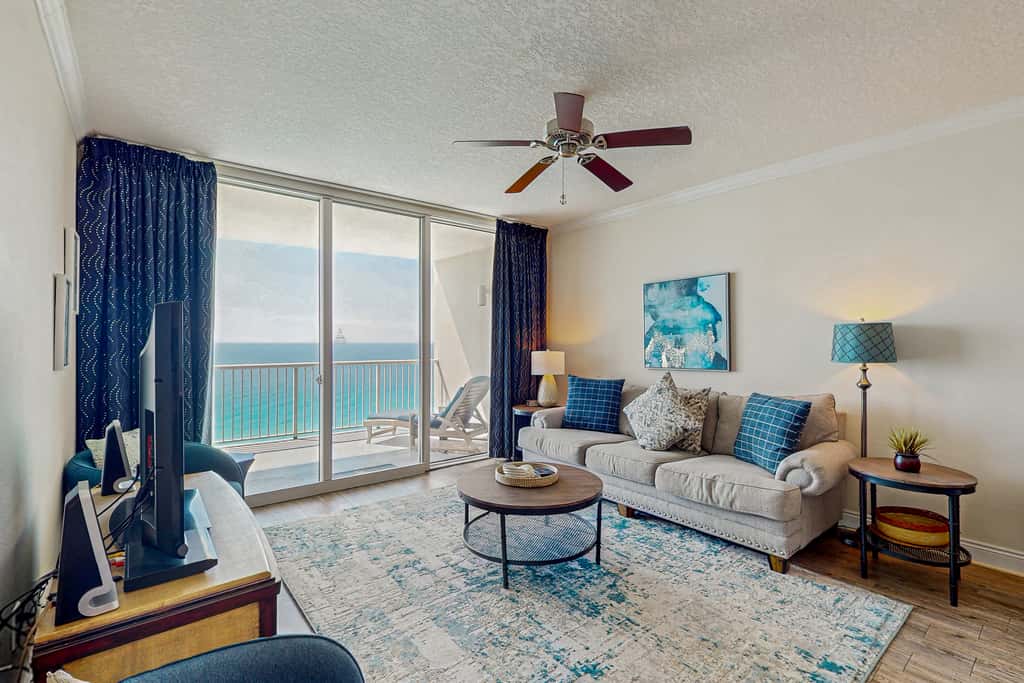 Modern, Gulf-front condo with pool, hot tub & high-speed WiFi
