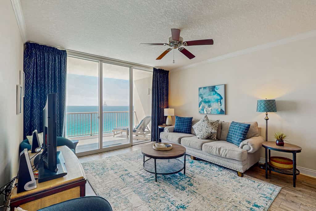 Modern, Gulf-front condo with pool, hot tub & high-speed WiFi