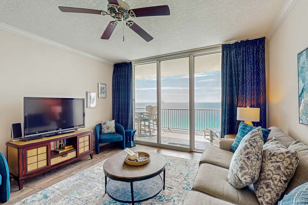 Modern, Gulf-front condo with pool, hot tub & high-speed WiFi