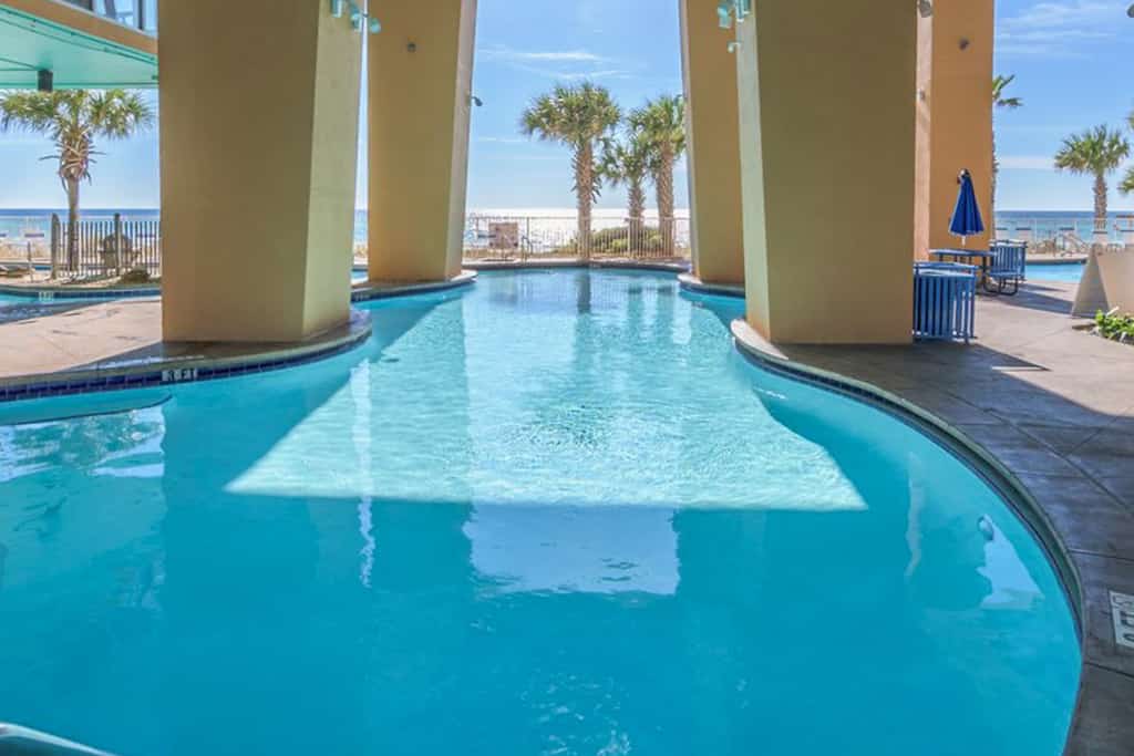 Splash Resort 1606W
