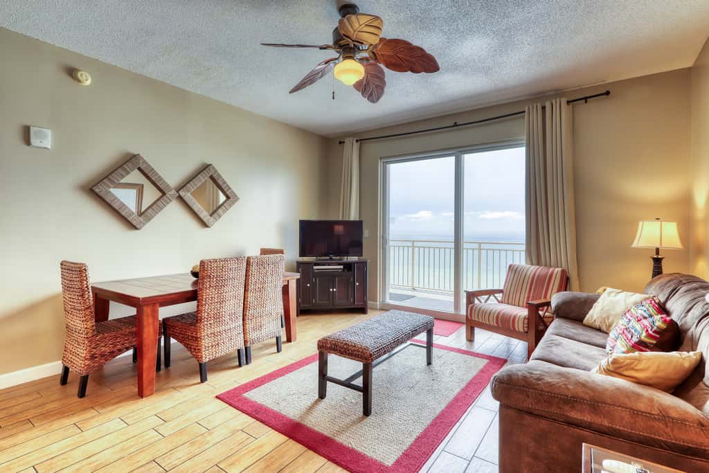 Waterfront condo with furnished balcony, pool, gym & beach