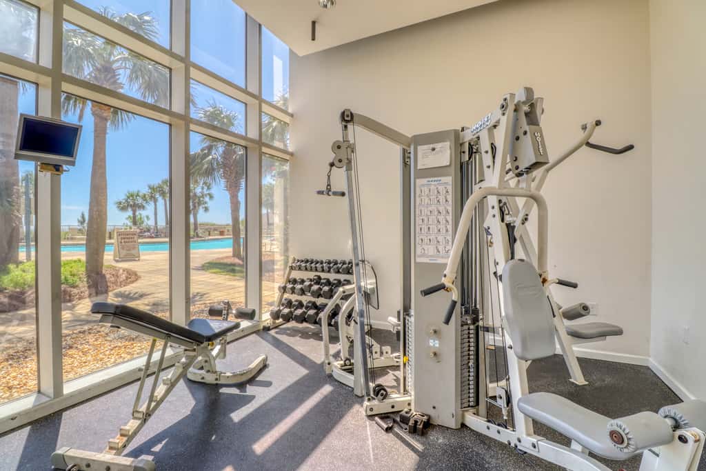 Gulf-front Condo with Shared Pool & Hot Tub, Ocean Views, WiFi, and Washer&Dryer