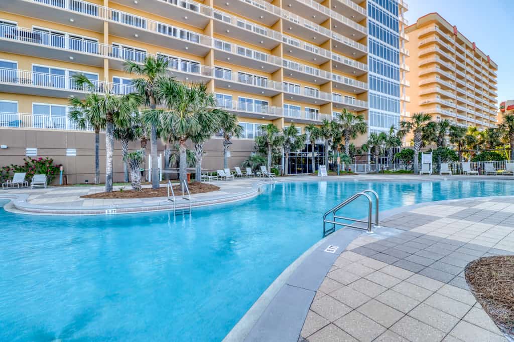 Sterling Beach 904