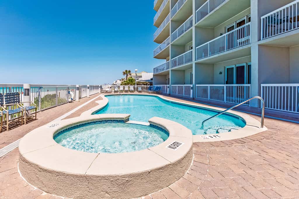 Dreamy retreat on the Gulf with pool, basketball court & beach access