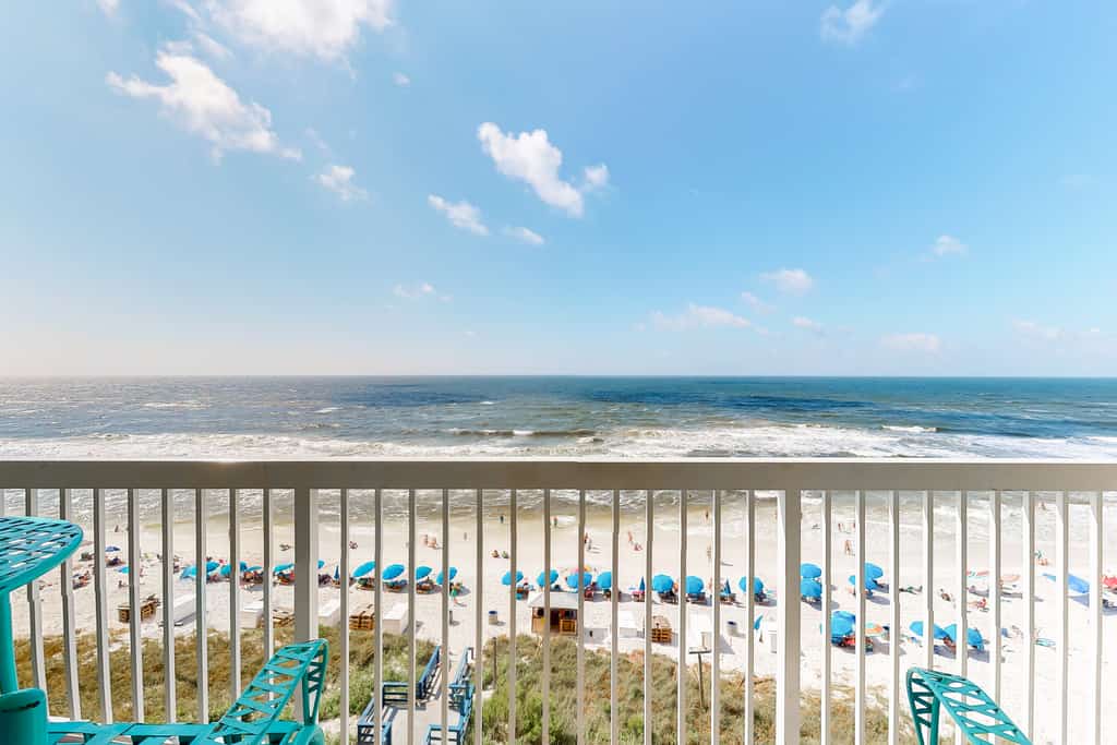 Fun beach getaway with beautiful views, pools, hot tub & beach access