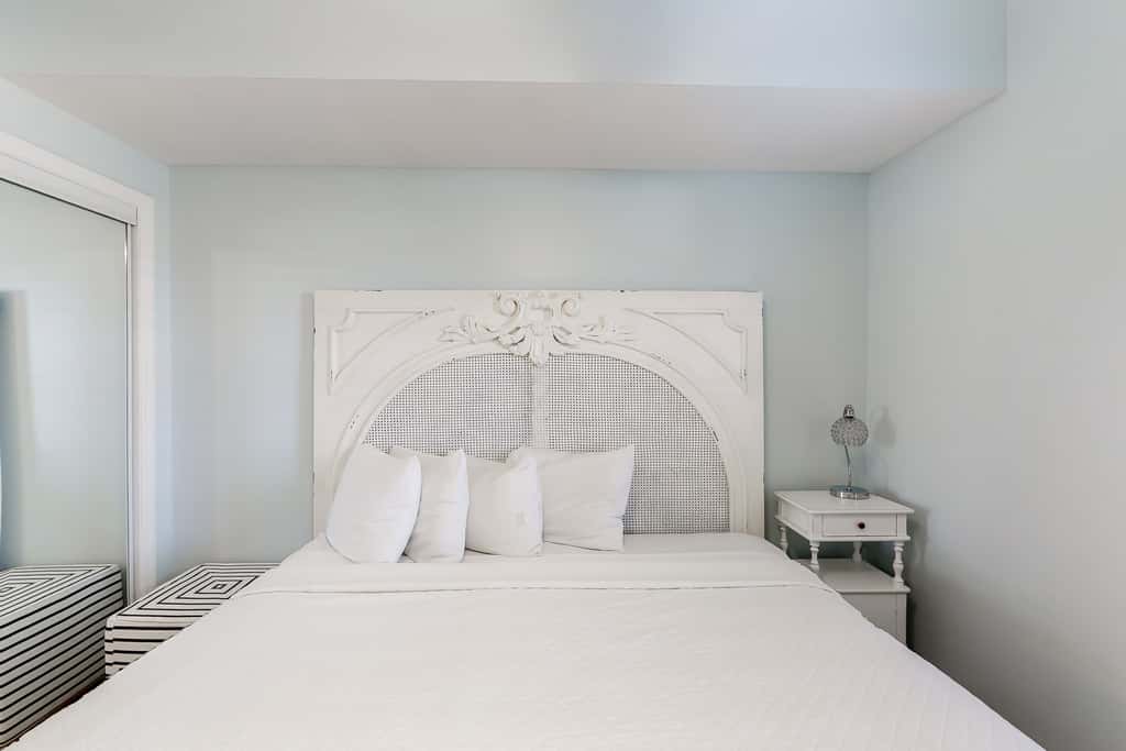 Fun beach getaway with beautiful views, pools, hot tub & beach access