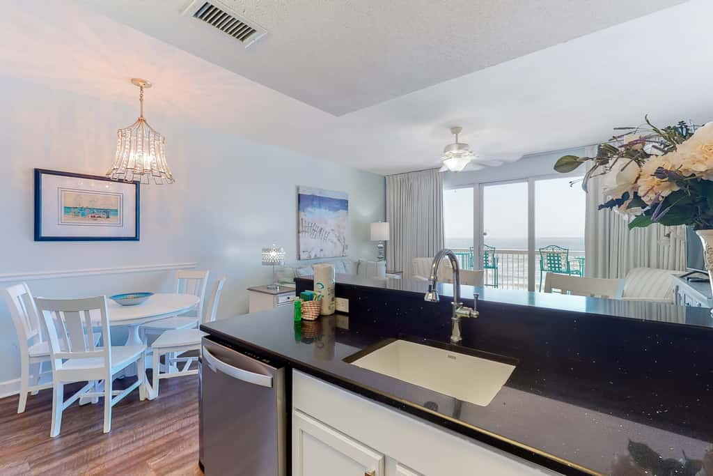 Fun beach getaway with beautiful views, pools, hot tub & beach access