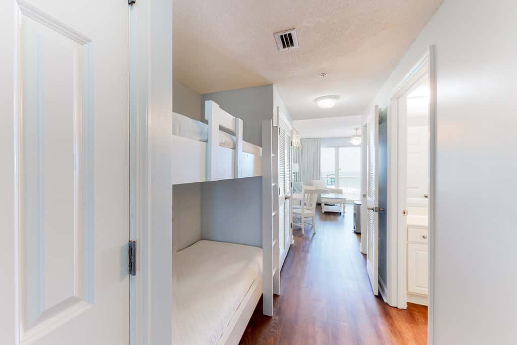 Fun beach getaway with beautiful views, pools, hot tub & beach access
