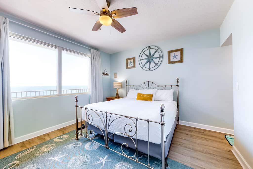 Updated beachfront condo with pool, hot tub, WD, & central AC