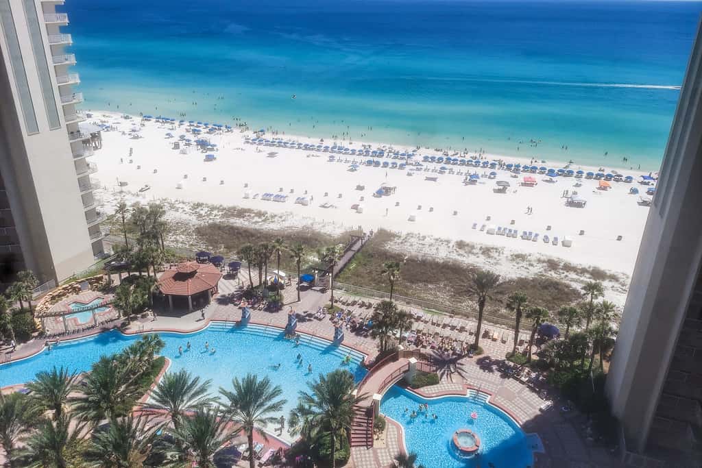 Updated beachfront condo with pool, hot tub, WD, & central AC