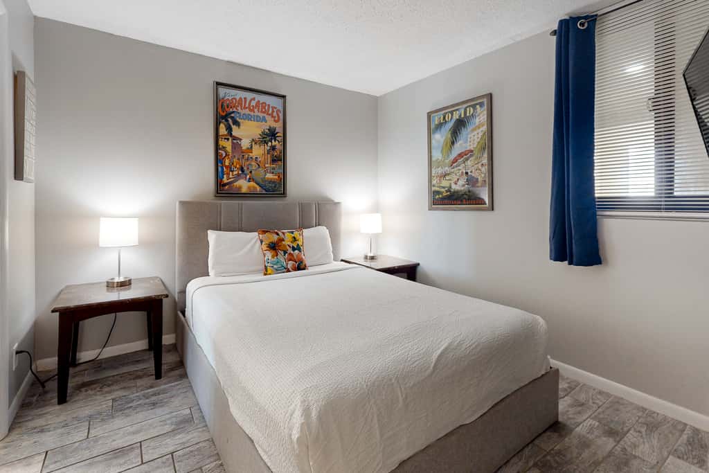Gulf-view condo with pools, beach access, gym, grills, & updated interior