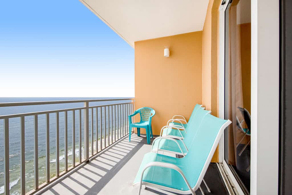 Splash Resort 1605W