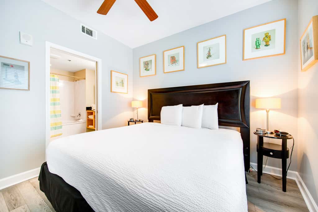 Colorful, beachfront condo with Gulf view, pool, hot tub, and lazy river