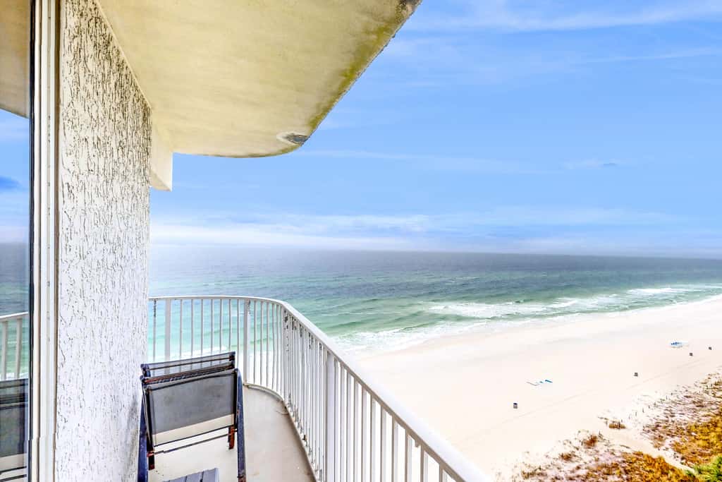 Gulf-front getaway with pools, hot tub & central AC